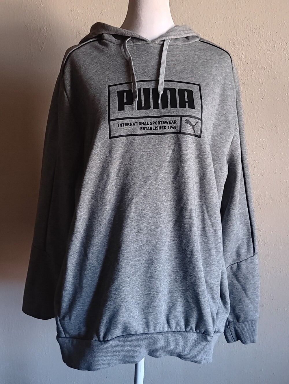 Puma Gray Black Graphic Pullover Hoodie W/ Pockets Womens Large, Athleisure